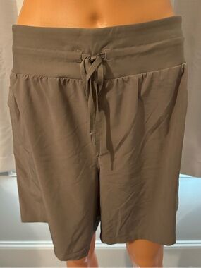 Great CALIA size L gray drawstring cargo pocket shorts women new